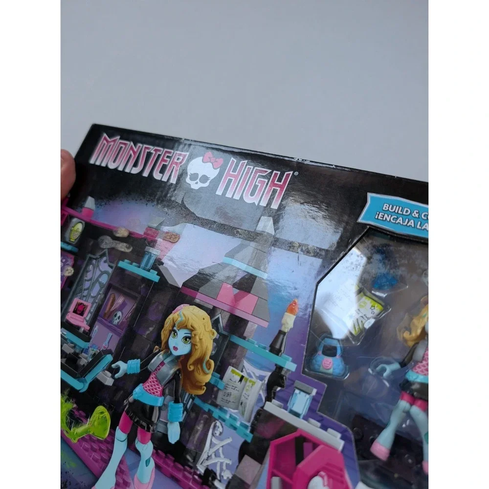 Monster High Biteology‎ Class Mega Bloks Set Sealed 2015 Lagoona Blue